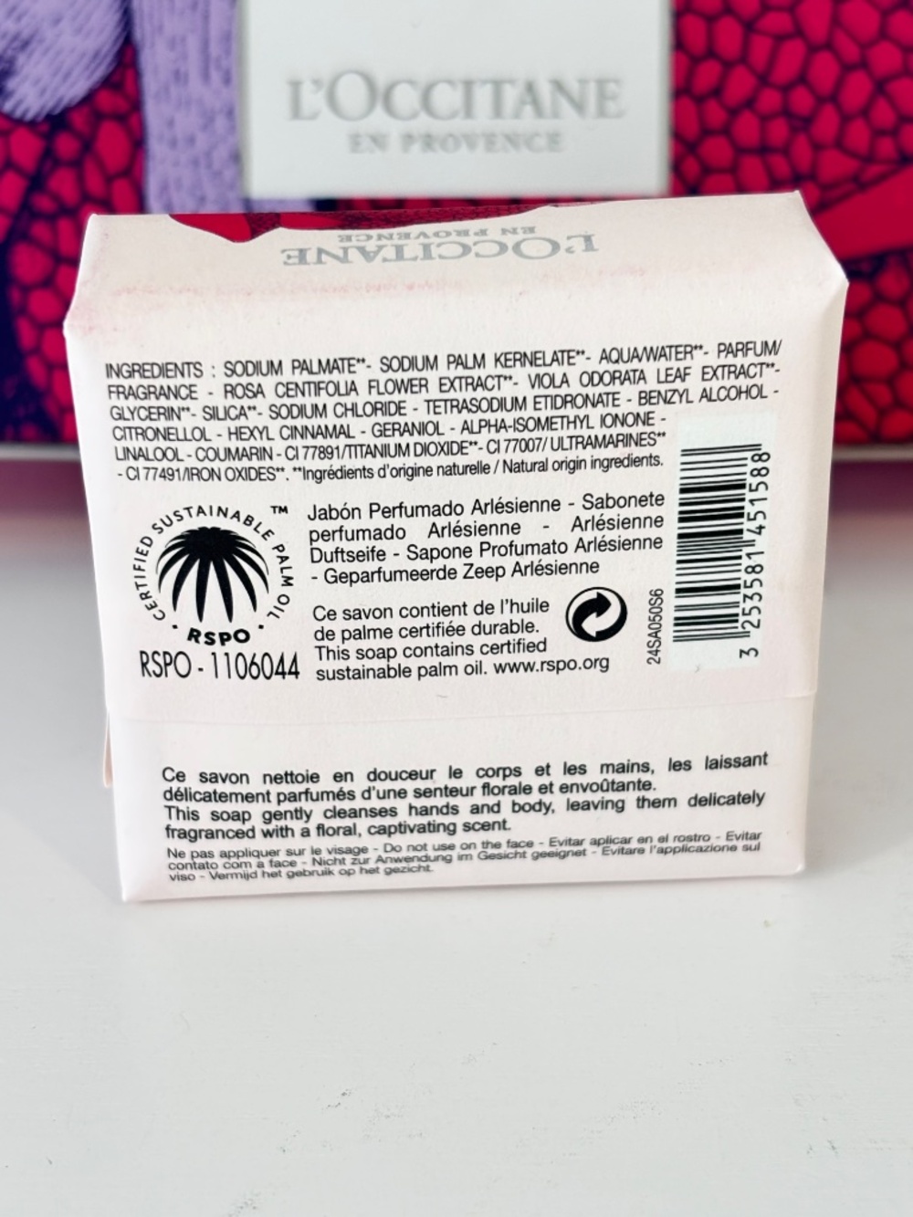 L'OCCITANE En Provence ARLESIENNE Perfumed Soap (50g/1.7oz) in bright pink tin - Picture 4 of 9